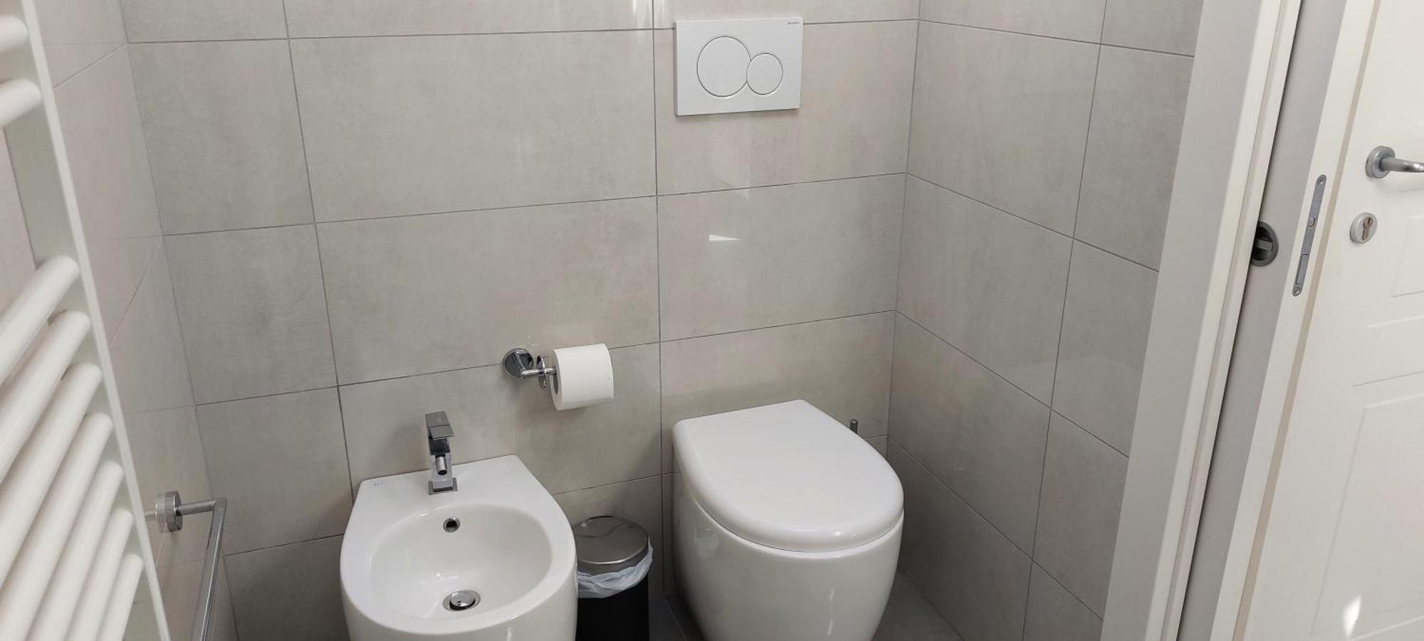 Casa Luigia Rooms Mtb In Finalborgo Bike Room Tour Ebike Trekking Finale Ligure Exterior foto